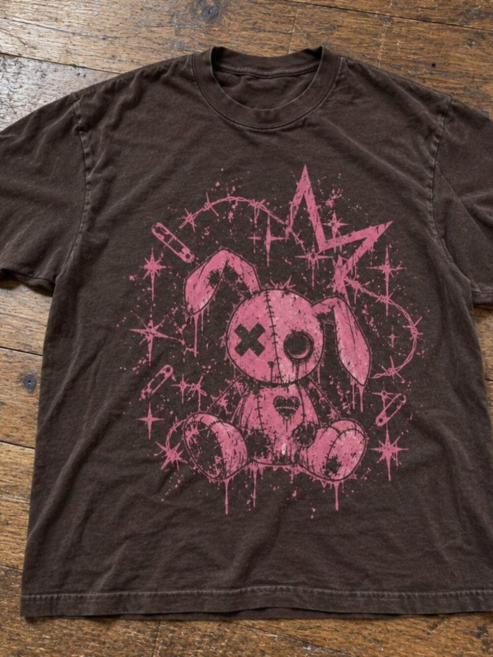 Gildan Brown Bunny Graphic T-shirt